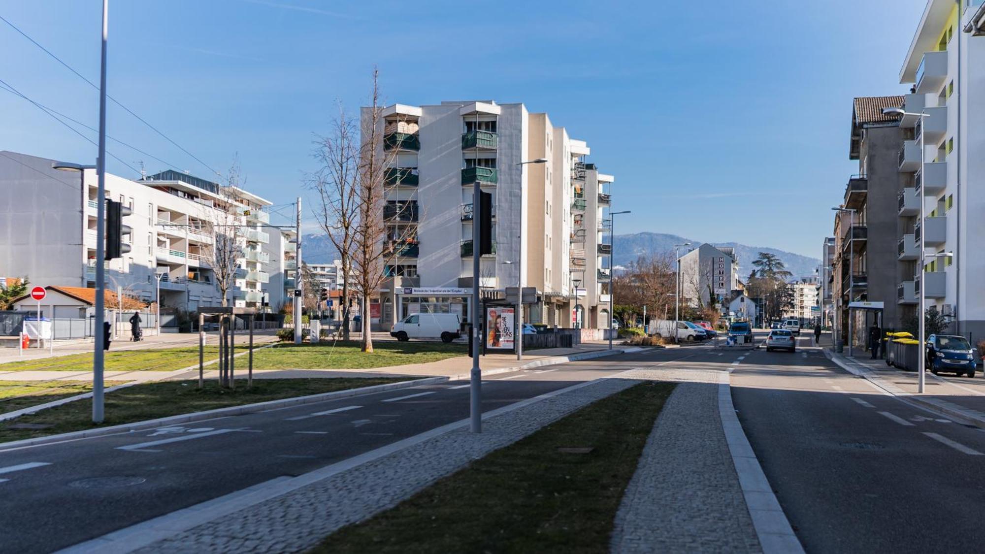 Lac-Montagne-Leman-Geneva, Garage, Tram Annemasse Εξωτερικό φωτογραφία